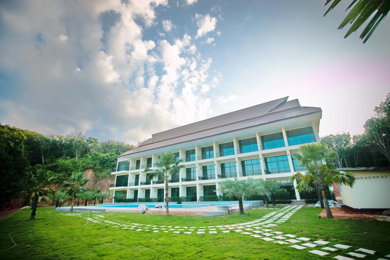 Takhun Mountain View Bed & Breakfast Ban Tha Khun Exterior photo